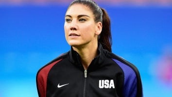 Hope Solo Announces She’s Voluntarily Entering in-Patient Alcohol Treatment Program