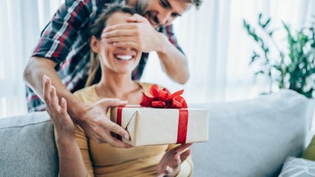 The 20 Best Gifts for Your Girlfriend: Shop Gift Ideas That Are Sure to Delight This Holiday Season