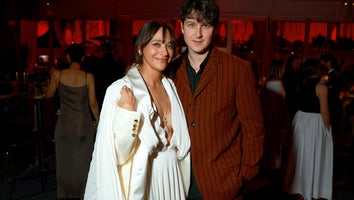 Rashida Jones Reveals She's Not Legally Married to Vampire Weekend's Ezra Koenig