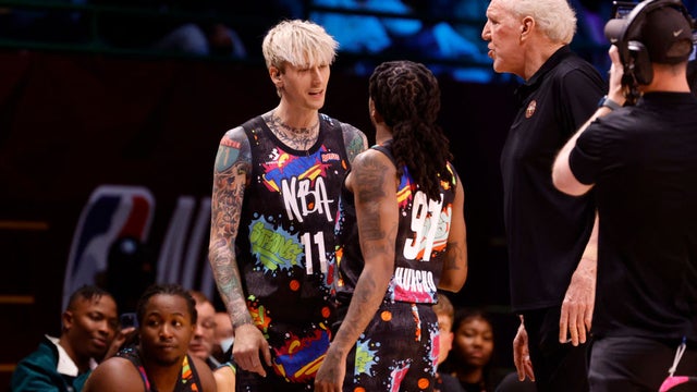 NBA All-Star Celebrity Game roster and updates: Machine Gun Kelly