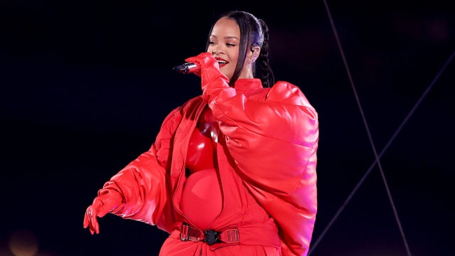 Rihanna is pregnant' trends as Super Bowl halftime show fans freak out