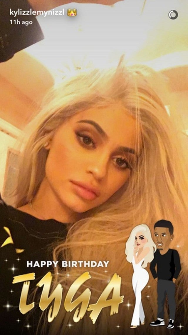 Kylie Jenner Shares Nsfw Topless Pic With Tyga For His