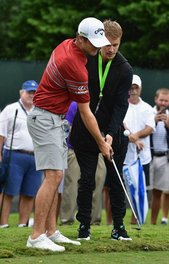 Justin Bieber Is All Smiles During Golf Course Practice for 2017 PGA ...