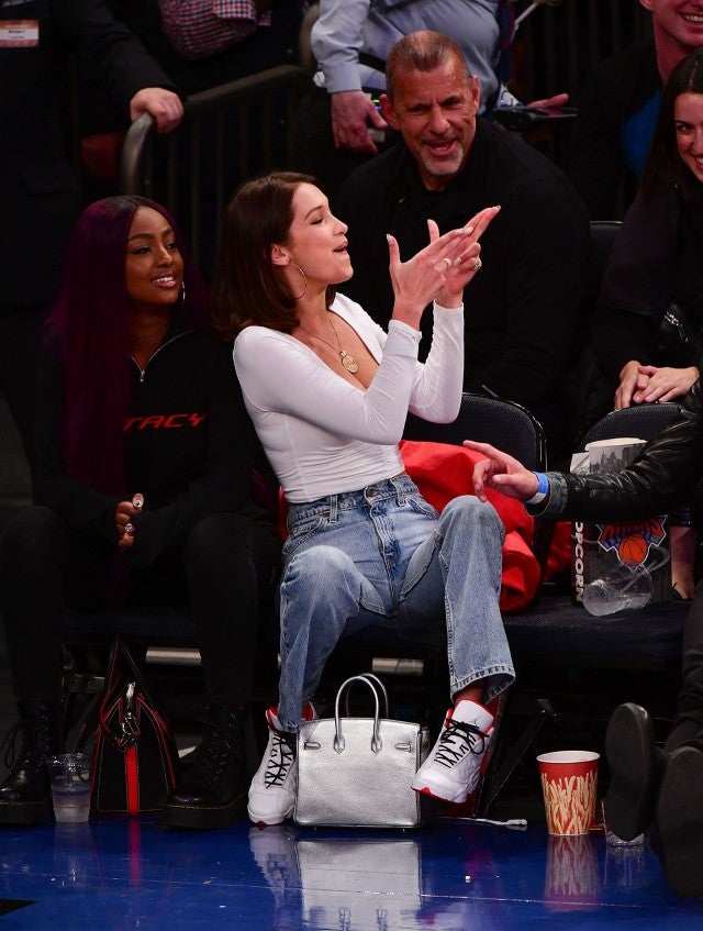 Bella Hadid Knicks Game Outfits and Facial Expressions (Photos)