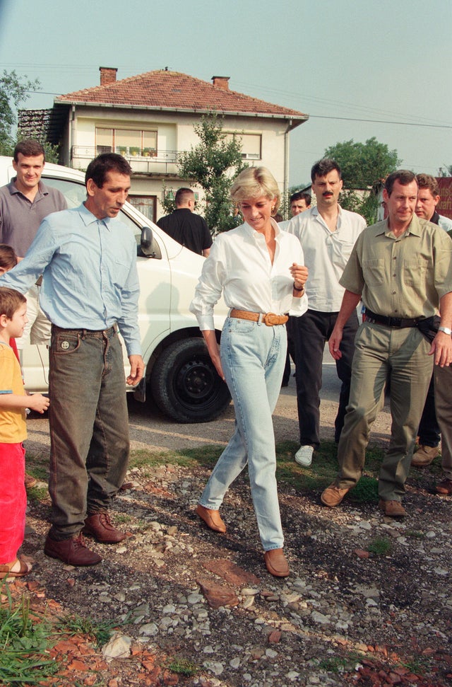 Princess Diana in jeans and white shirt