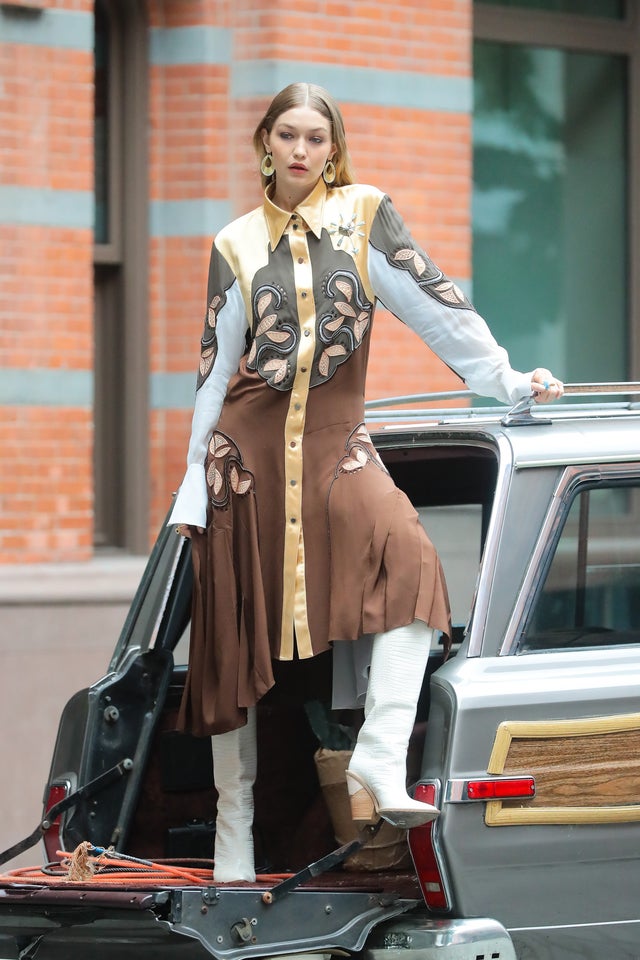 Gigi Hadid posing in NYC