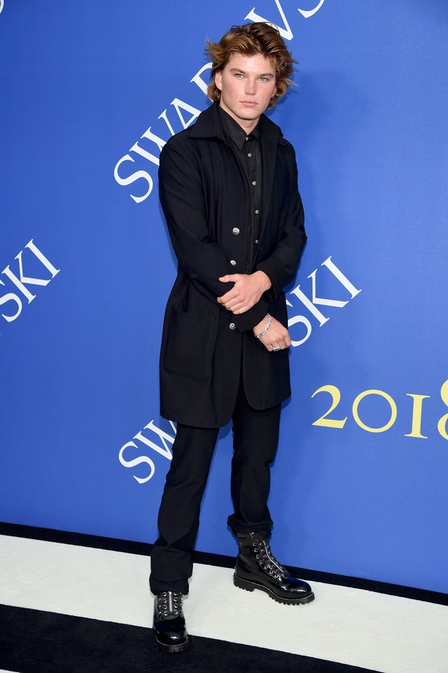 Jordan Barrett at the 2018 CFDA Fashion Awards 