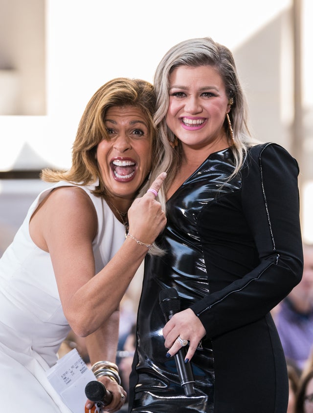 Hoda Kotb and Kelly Clarkson at today show