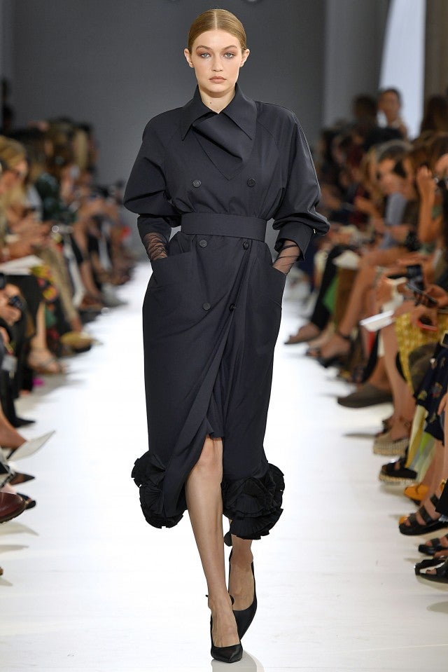 Gigi Hadid MaxMara runway