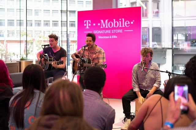 lovelytheband at tmobile space