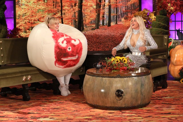 Rebel Wilson and Ellen DeGeneres -  halloween 2018