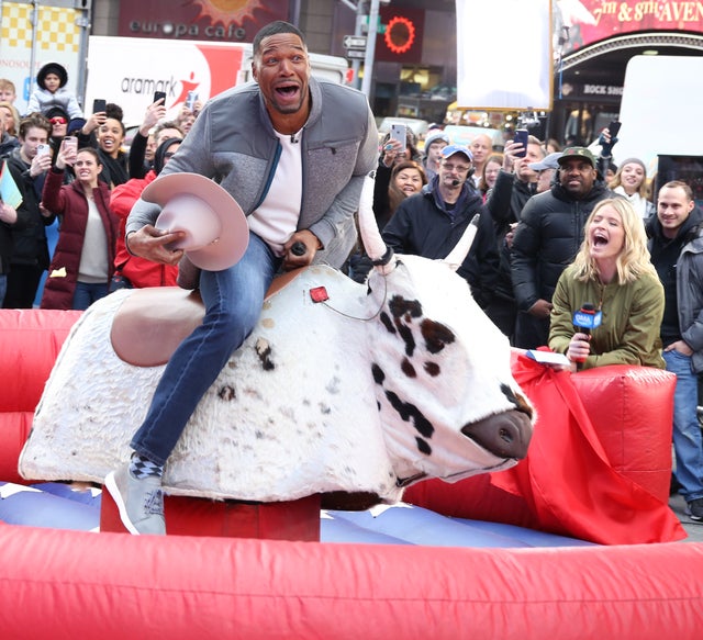 Michael Strahan on mechanical bull on GMA