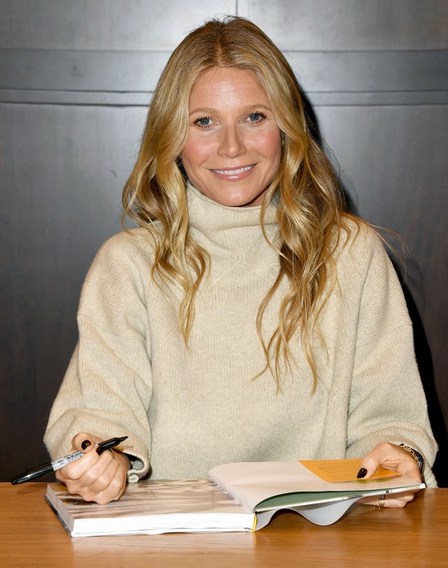 Gwyneth Paltrow at book signing for 'The Clean Plate'