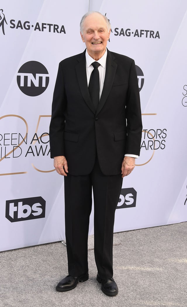 Alan Alda at the 25th Annual Screen Actors Guild Awards 