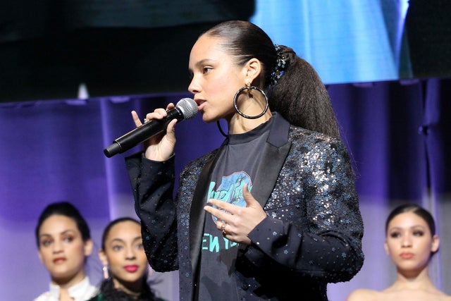 Alicia Keys at national cares mentoring movement gala