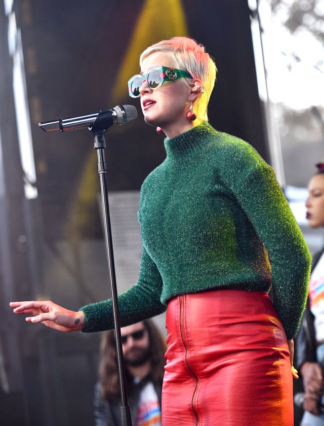 Katy Perry sings at woolsey fire benefit