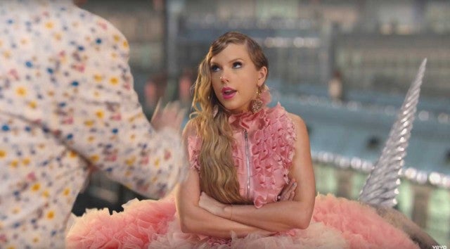 Popcorn Radio Where Taylor Swift's Cryptic Instagram Clues ...