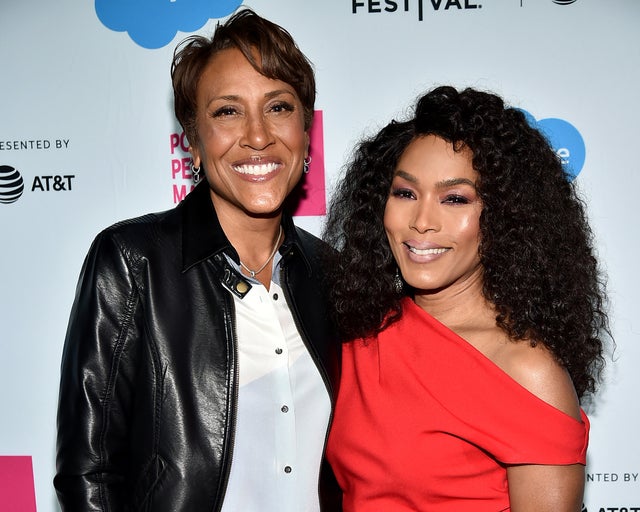 Robin Roberts and Angela Bassett 