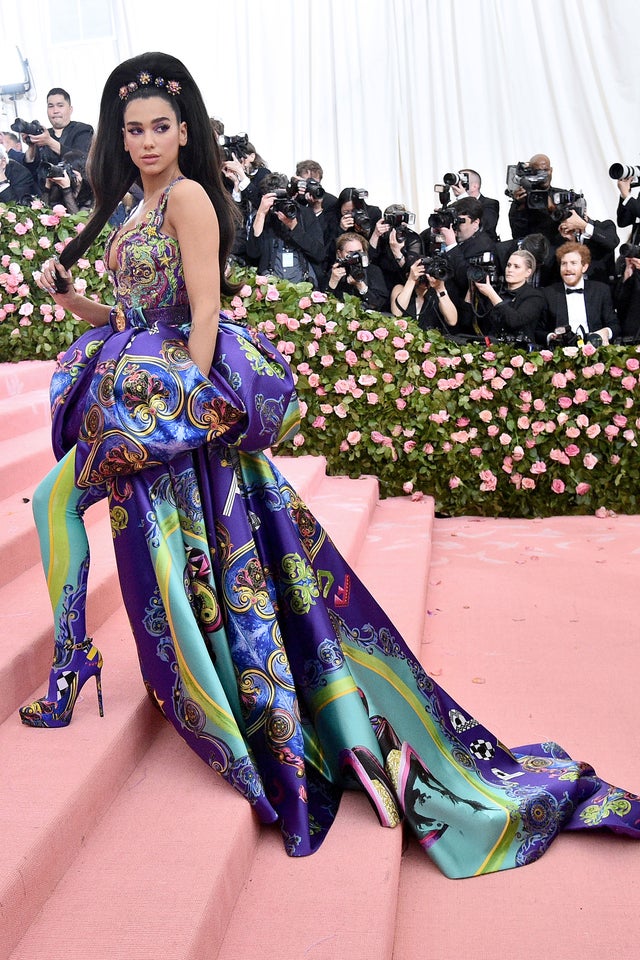 Dua Lipa at 2019 met gala