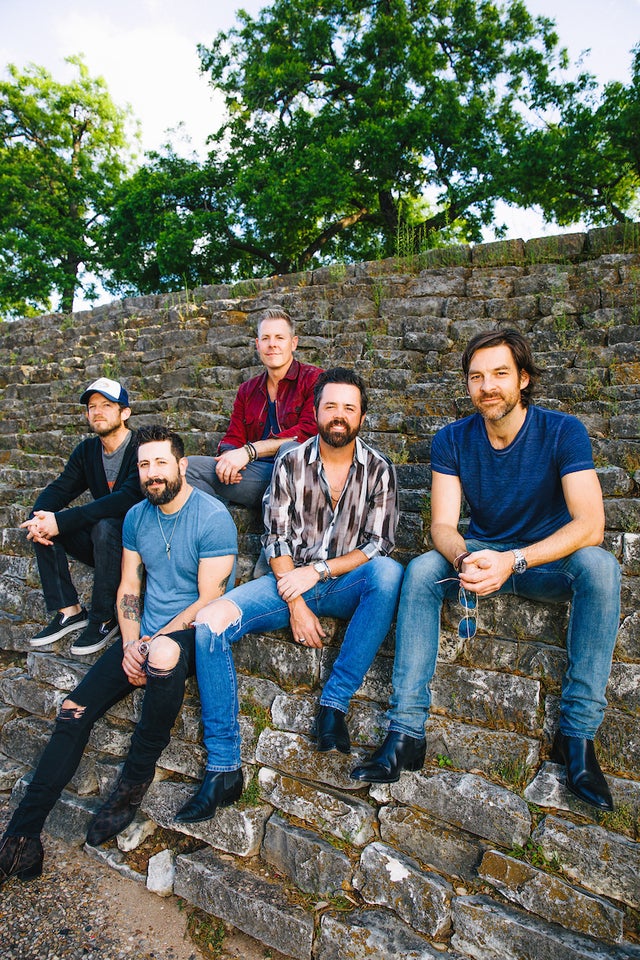 Old Dominion at iheartcountry