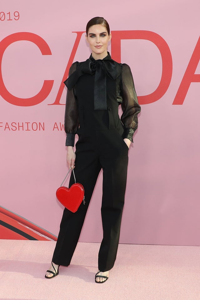 Hilary Rhoda at 2019 cfda awards