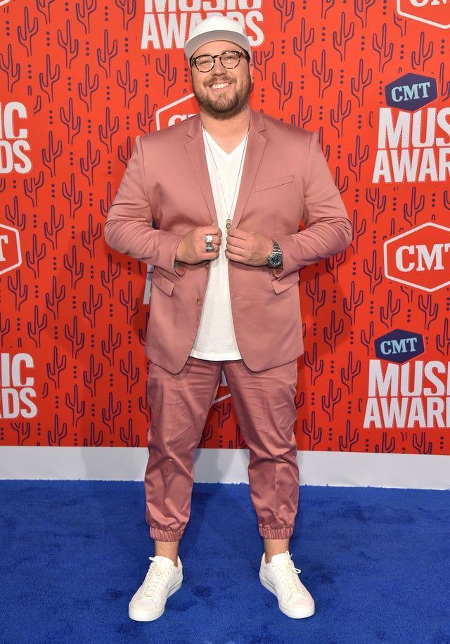 Mitchell Tenpenny at the 2019 CMT Music Awards 