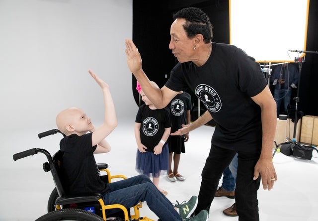 Smokey Robinson with St. Jude patients