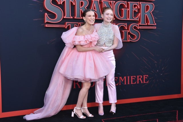 Stranger Things Season 3,Millie Bobby Brown, Sadie Sink