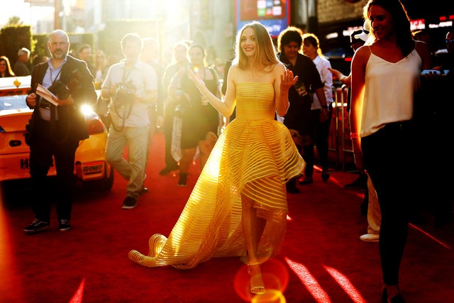 Amanda Seyfried at the premiere of 20th Century Fox's "The Art of Racing In The Rain"