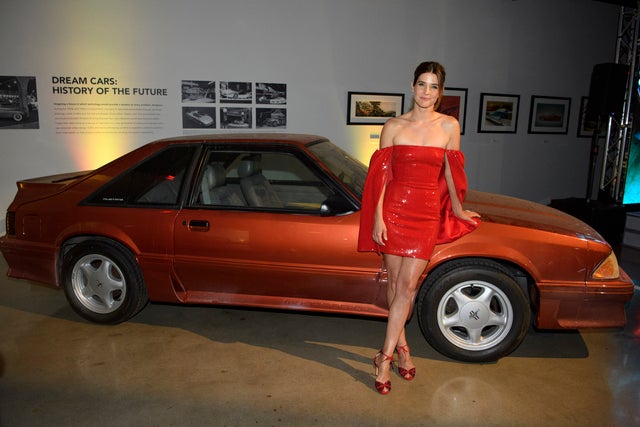 cobie smulders at stumptown event