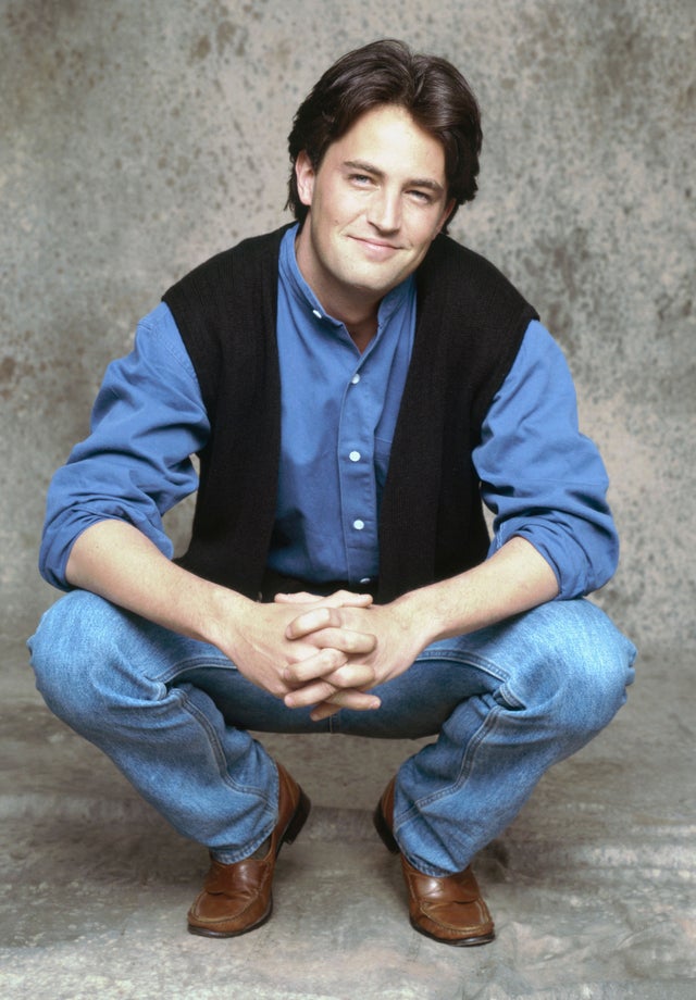 Matthew Perry on friends season 1 