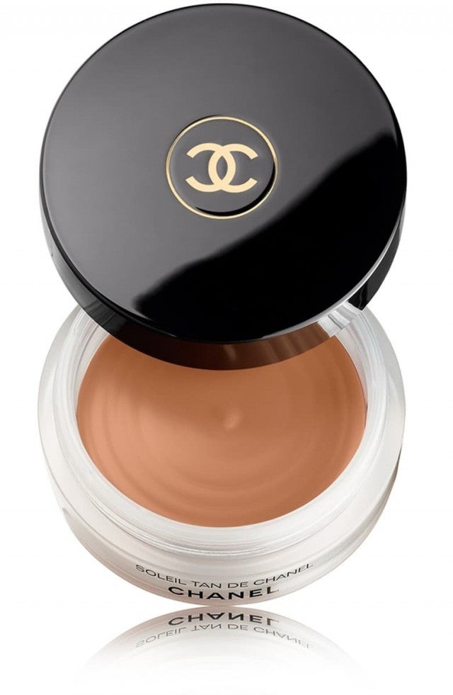 Soleil Tan de Chanel Bronzing Makeup Base