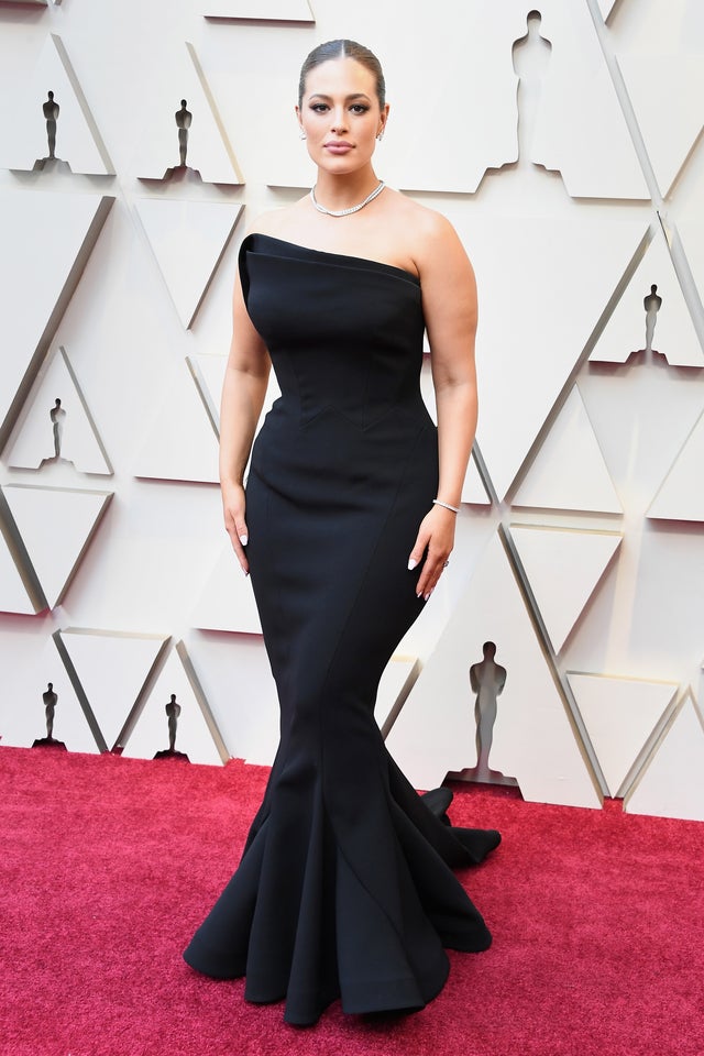 Ashley graham at 2019 oscars