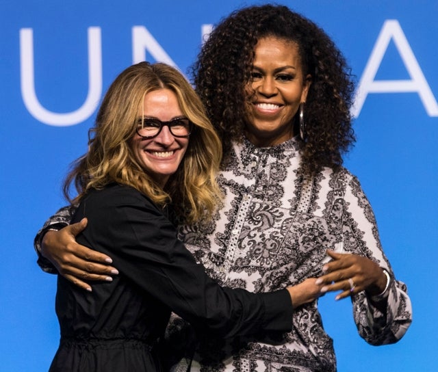  Julia Roberts and Michelle Obama