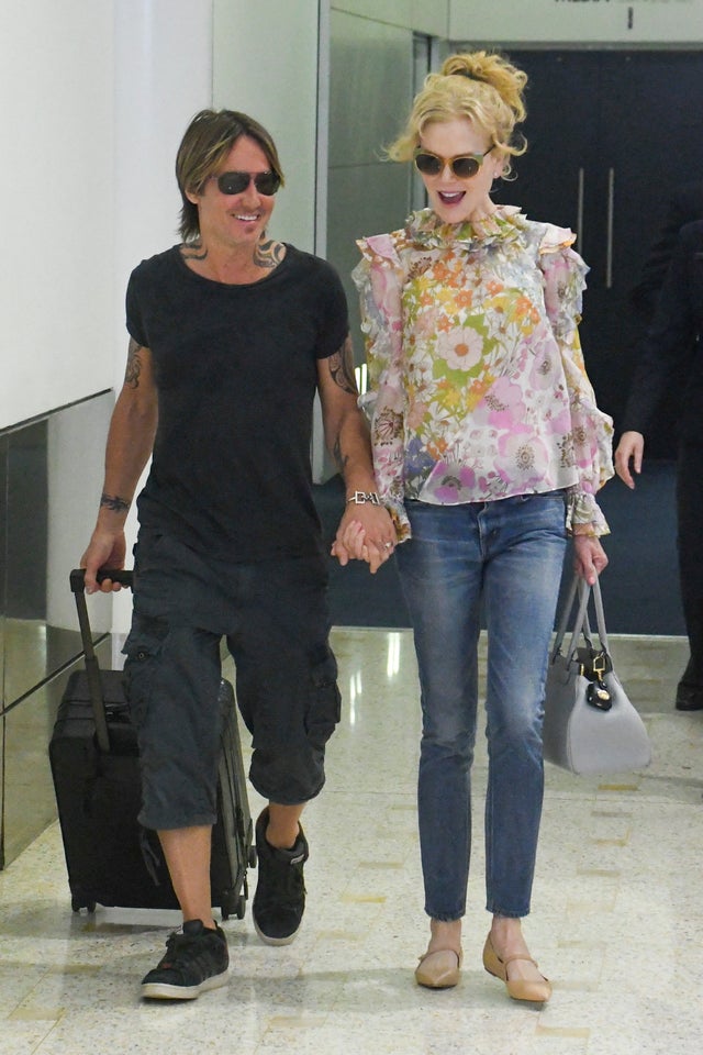 Keith Urban and Nicole Kidman in Australia airport
