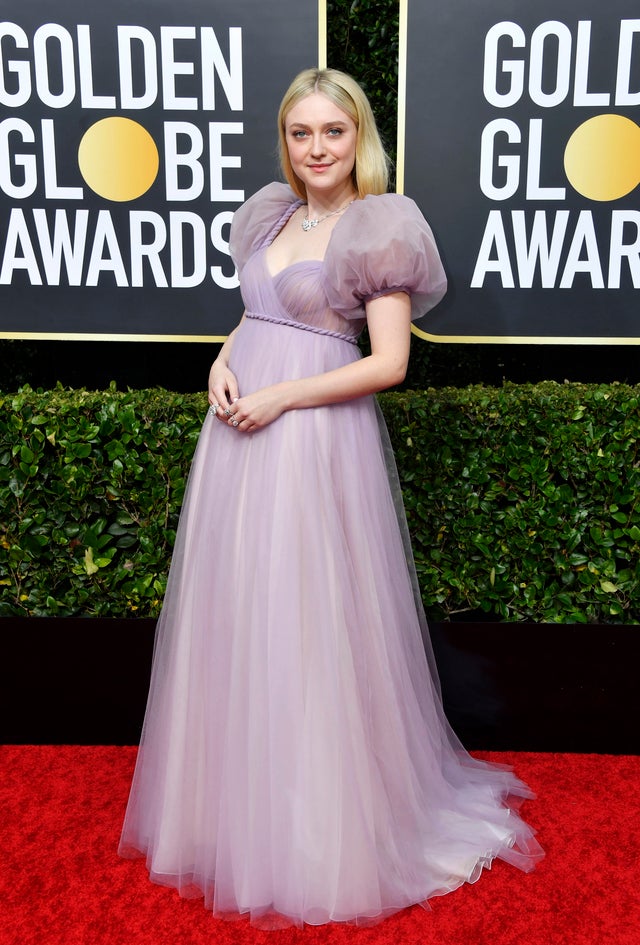 Dakota Fanning at 2020 golden globes