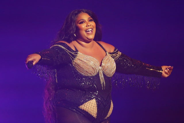 lizzo performs in sydney