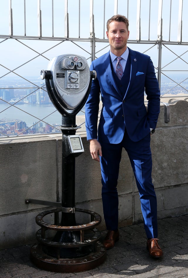 justin hartley Visiting NYC's Empire State Building in February 2017