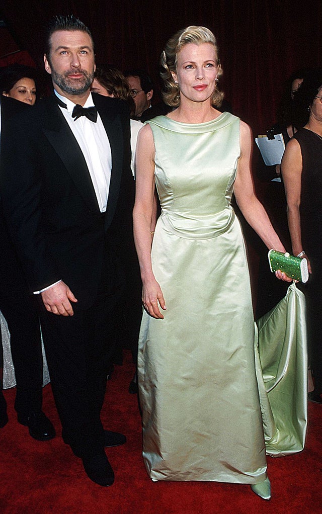 Kim Basinger at 1998 oscars