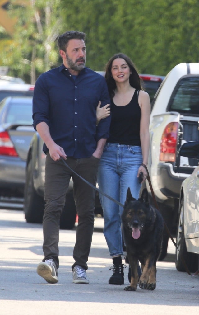 Ben Affleck and Ana de Armas walk dogs on 4/1