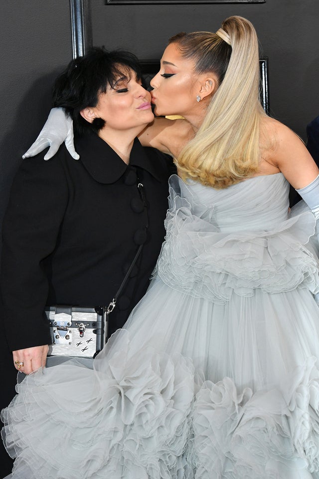 ariana grande and her mom at 2020 grammys