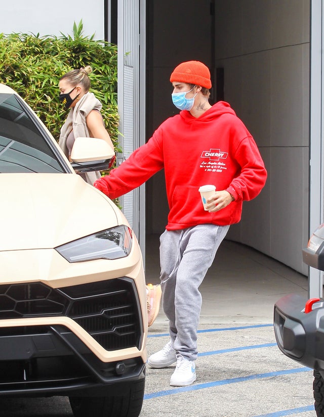 Justin and Hailey Bieber 