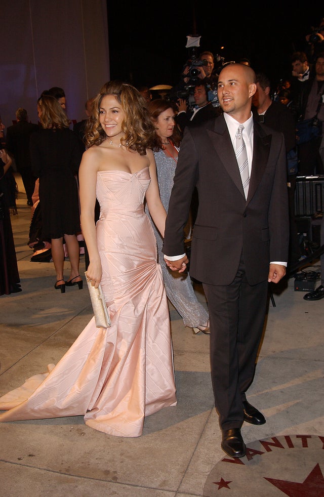 Jennifer Lopez and Cris Judd at the Vanity Fair Oscar Party 2002