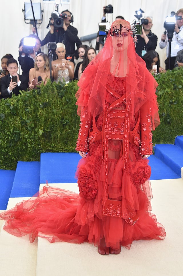 katy perry at 2017 met gala