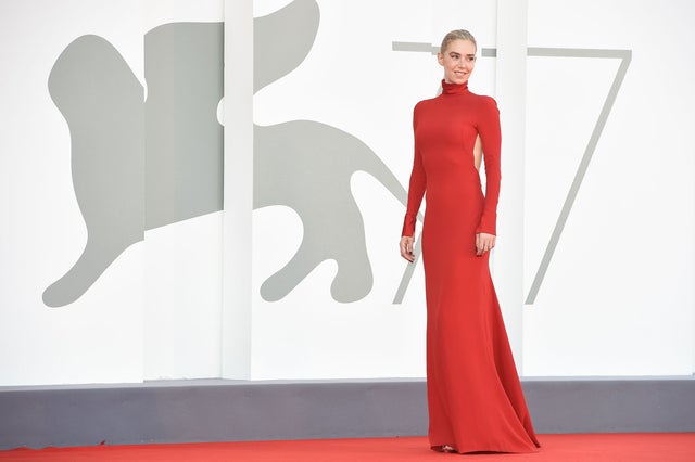 vanessa kirby at venice film festival