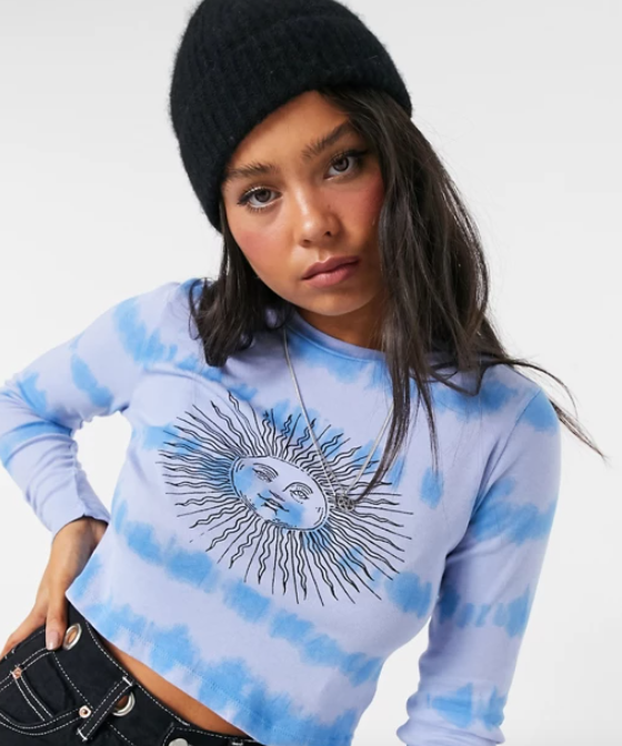 Tie Dye Slogan Long Sleeve Top in Blue