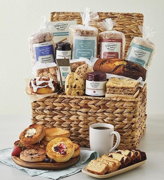 Wolferman's Bakery Breakfast Entertainer Basket