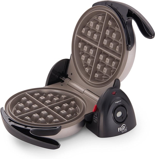 Presto 03510 Ceramic FlipSide Belgian Waffle Maker