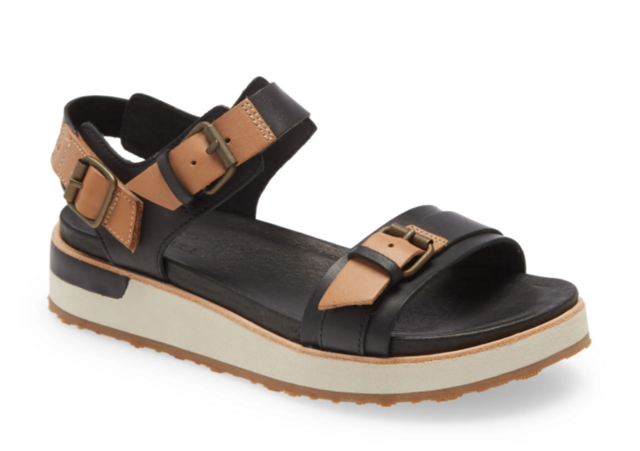 Merrell Roam Buckle Sandal