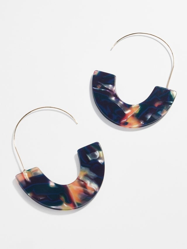 Faidra Resin Drop Earrings in Navy